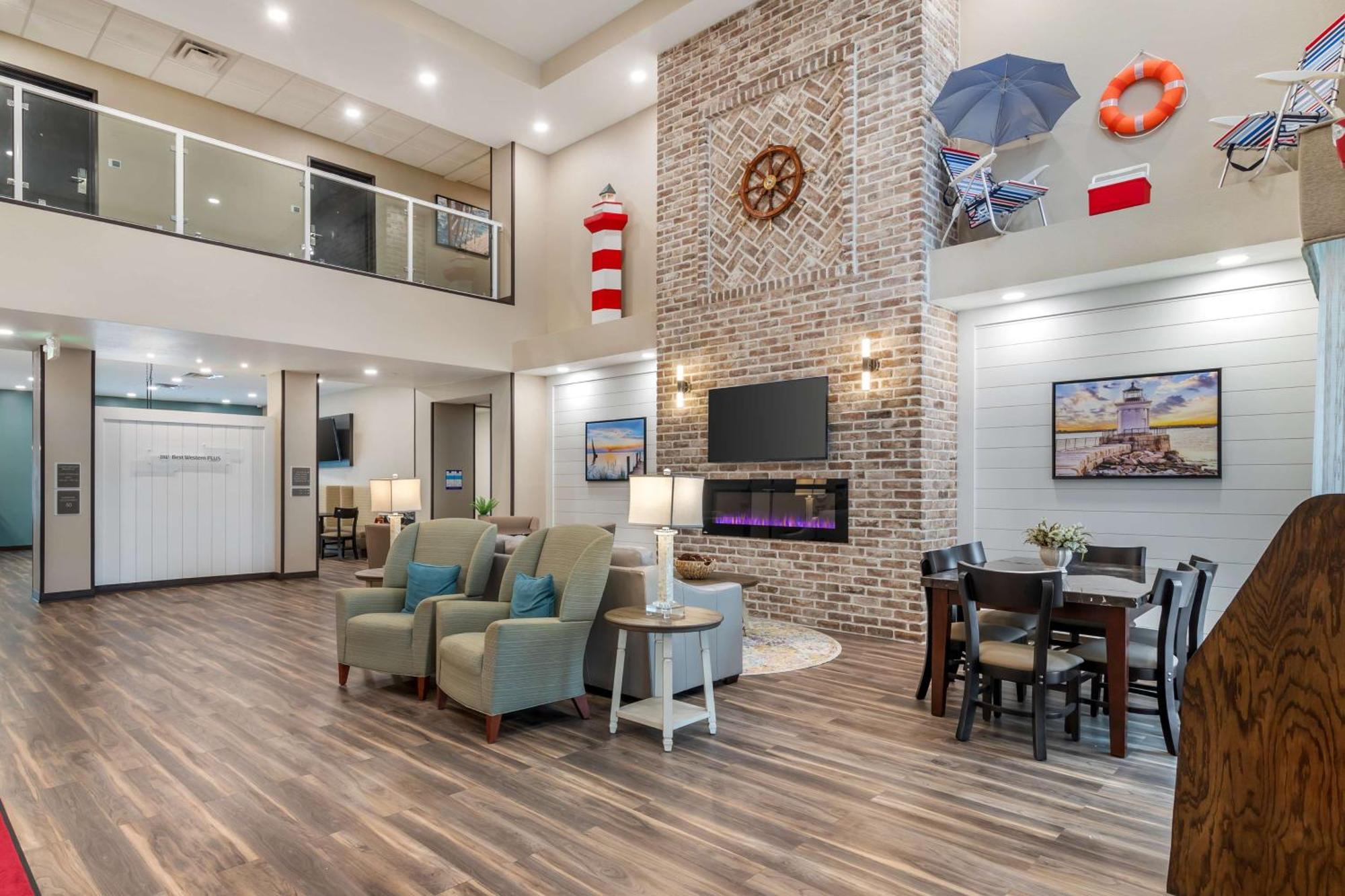 Best Western Plus Bluffton/Hilton Head Hotel Bagian luar foto
