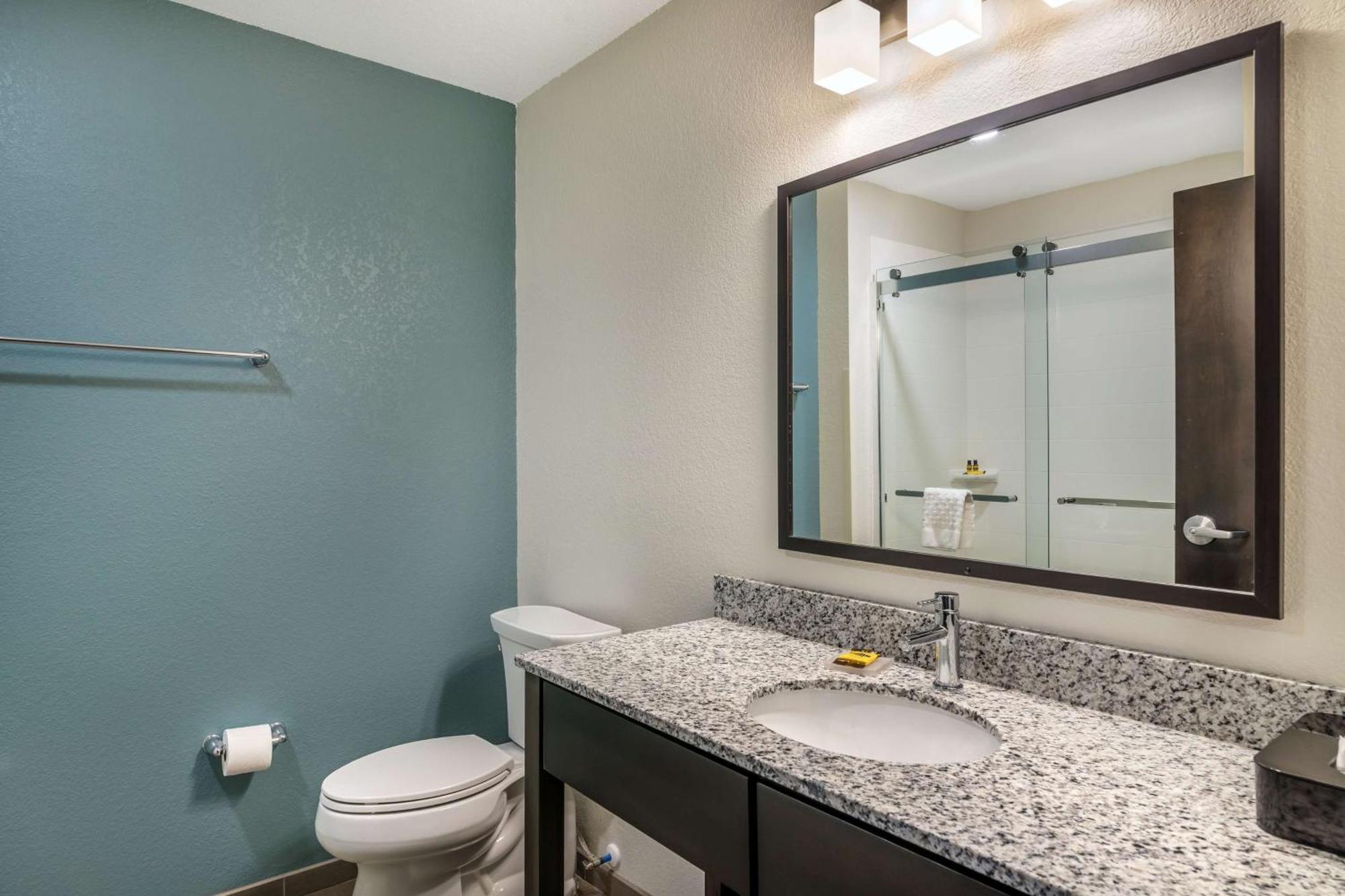 Best Western Plus Bluffton/Hilton Head Hotel Bagian luar foto