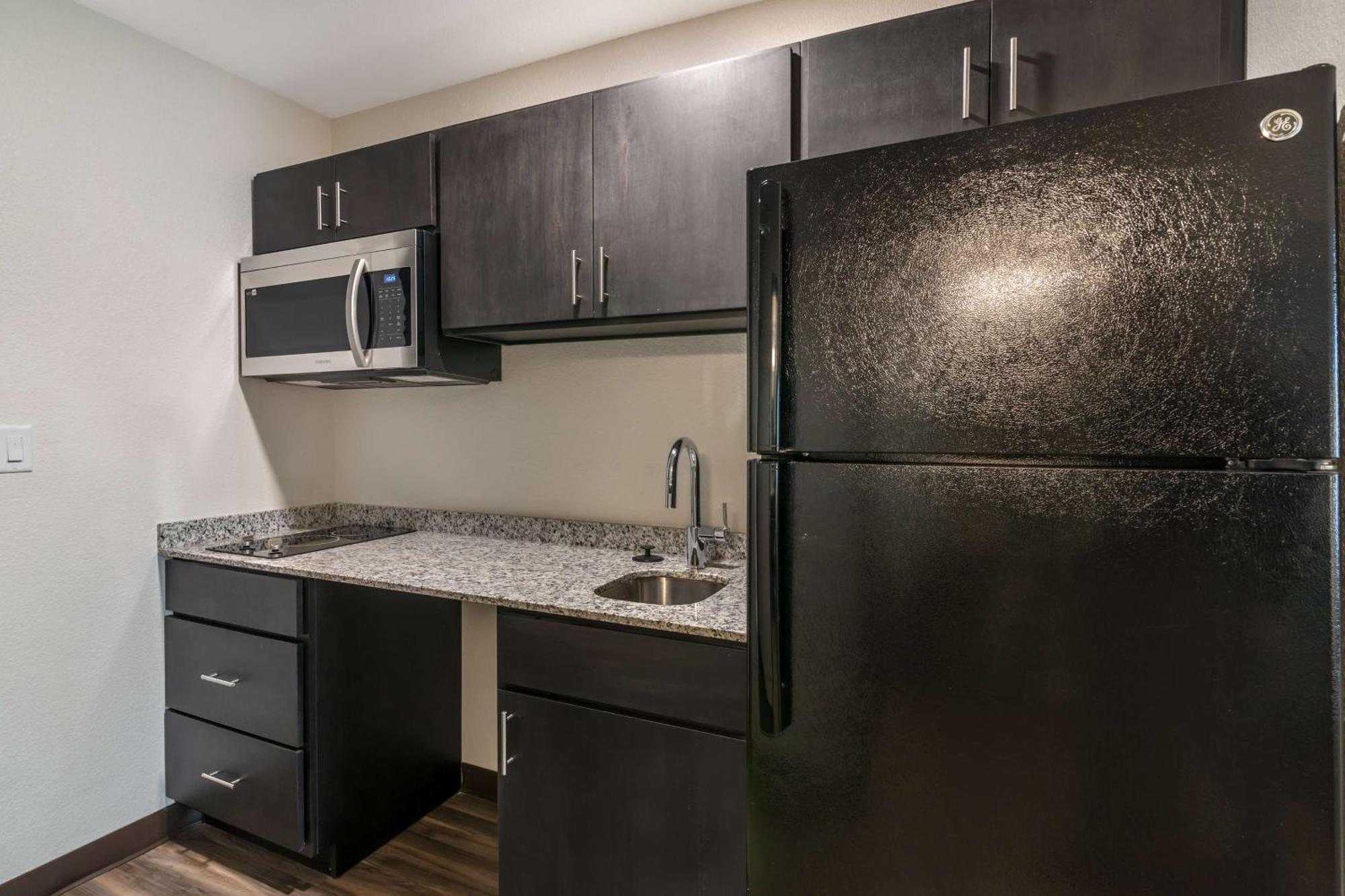 Best Western Plus Bluffton/Hilton Head Hotel Bagian luar foto